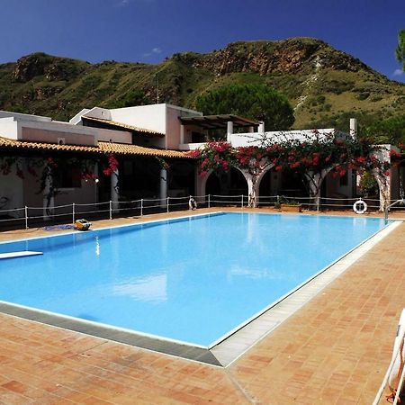 Villa Saracina Vulcano  Buitenkant foto