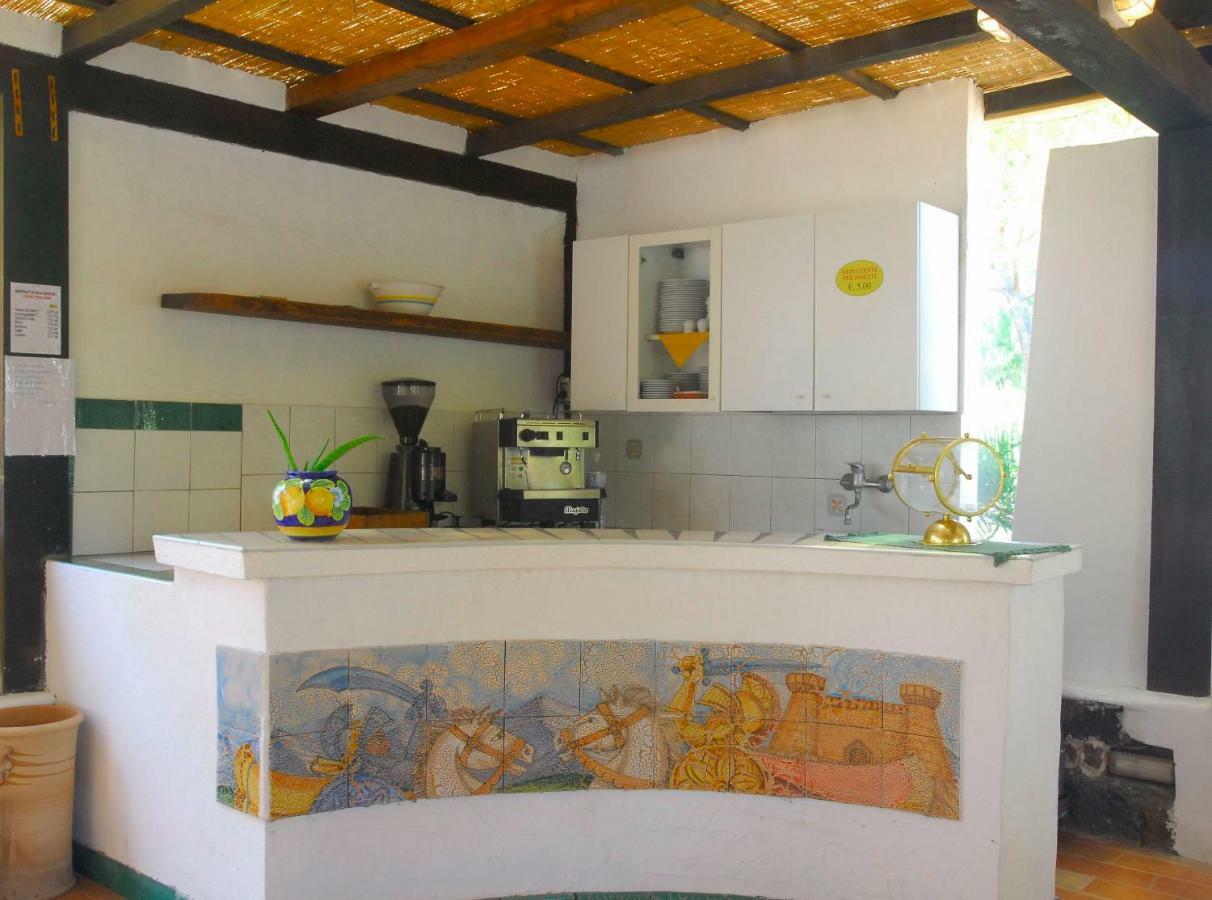 Villa Saracina Vulcano  Buitenkant foto