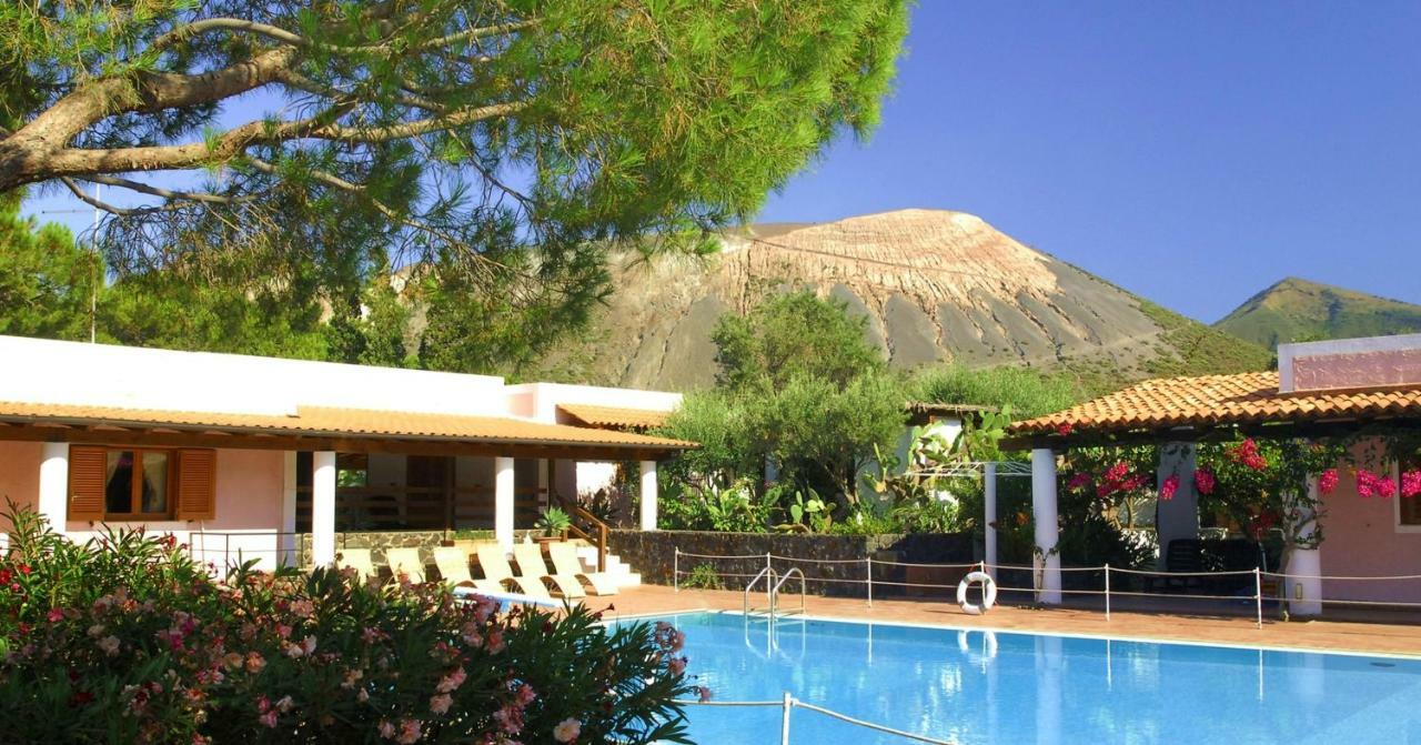 Villa Saracina Vulcano  Buitenkant foto